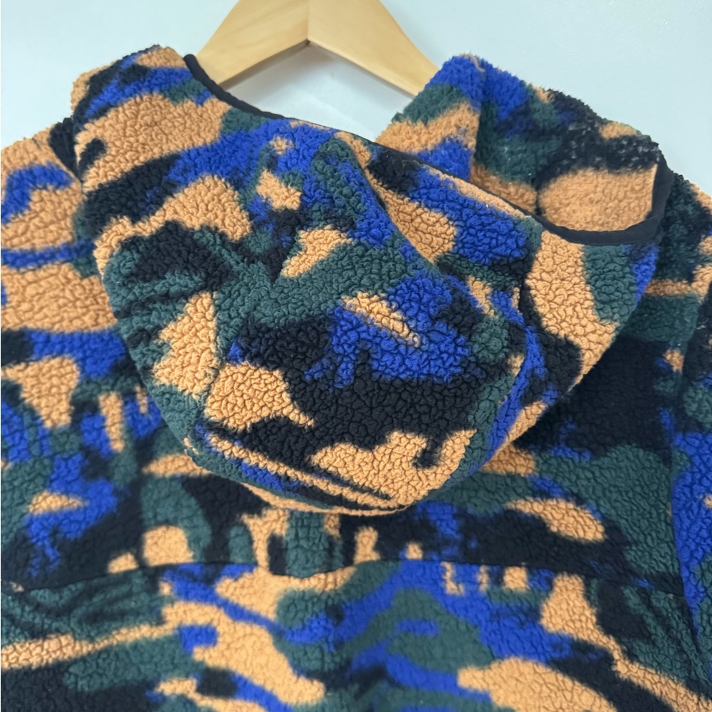 The North Face Men's Zip Up Sweater - Blue, Black, and Brown - Picture 4 of 8